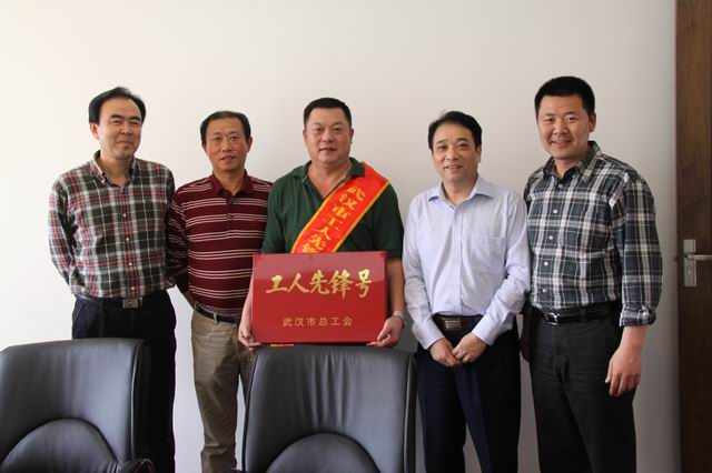 �н����ʼ�վ�����ٻ� ...